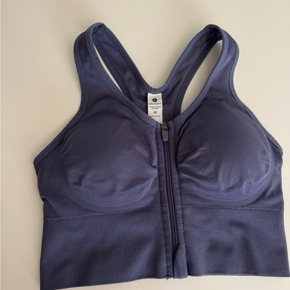 Women Padded Sports Bra - Picture 3 of 8